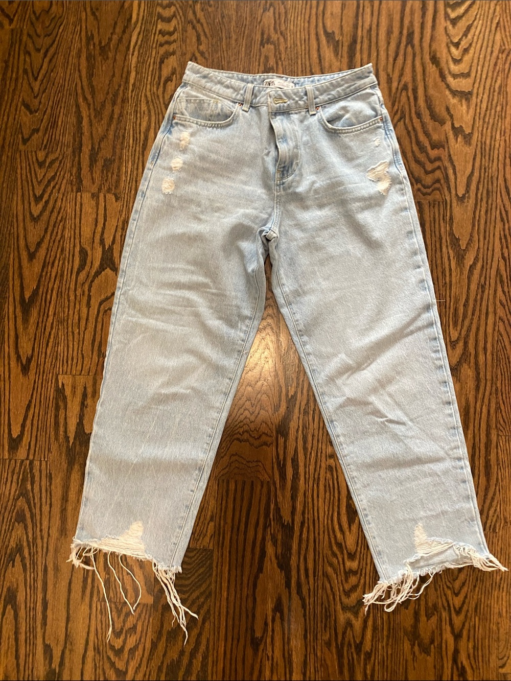 Zara Light Blue Distressed Boyfriend Jeans with Frayed Hem